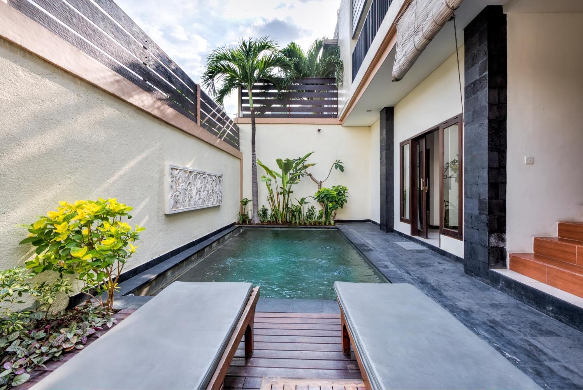 Villa Raka Managed By Manara Legian Buitenkant foto